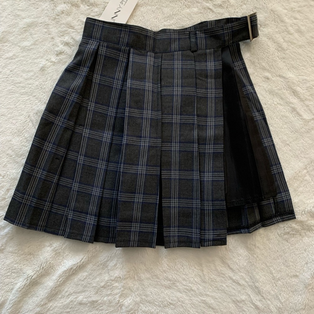 Pleated plaid school girl skirt